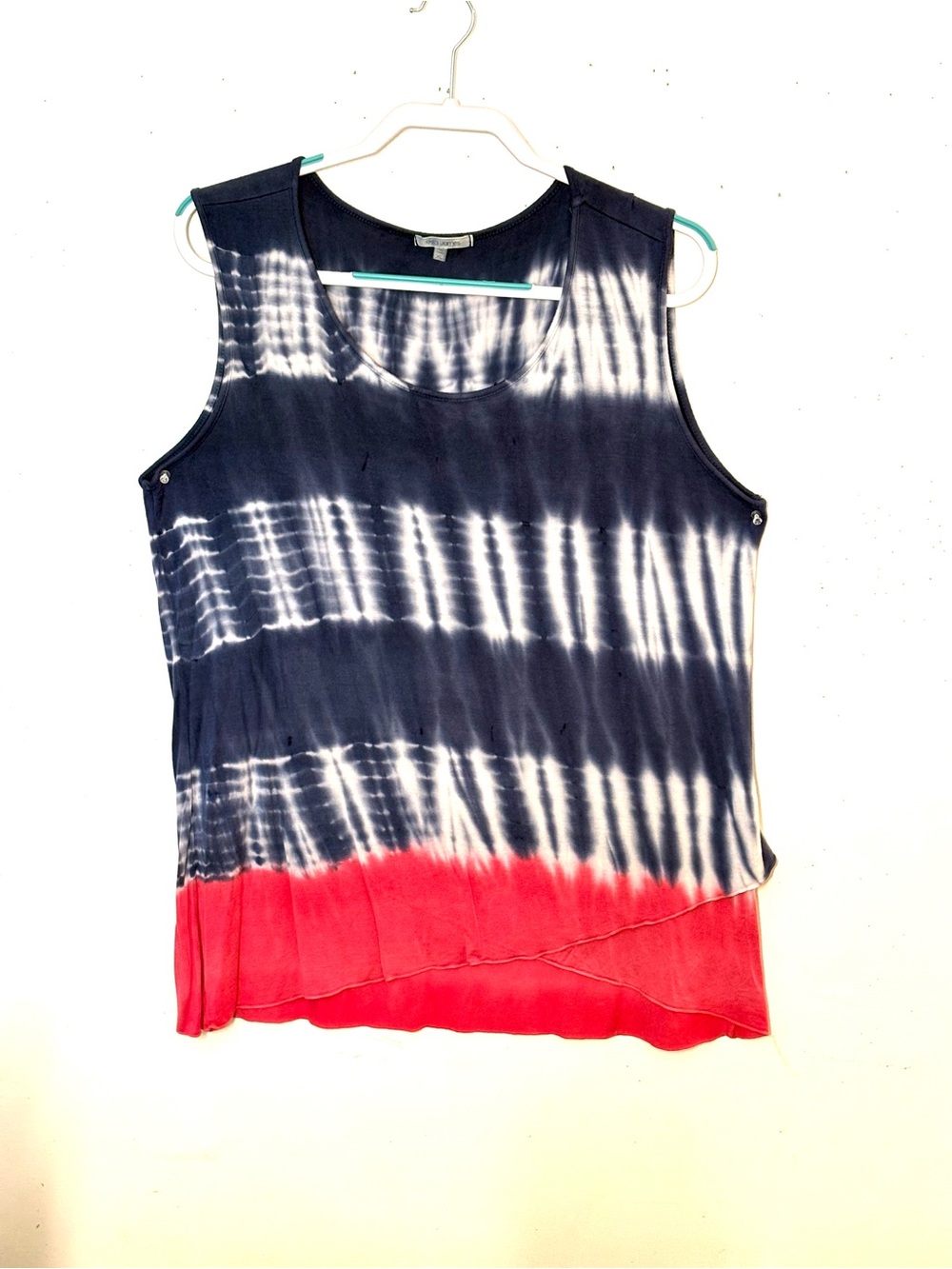 Ava James Tie-Dye Navy and Red Sleeveless Women's Top. Size XL. GUC.